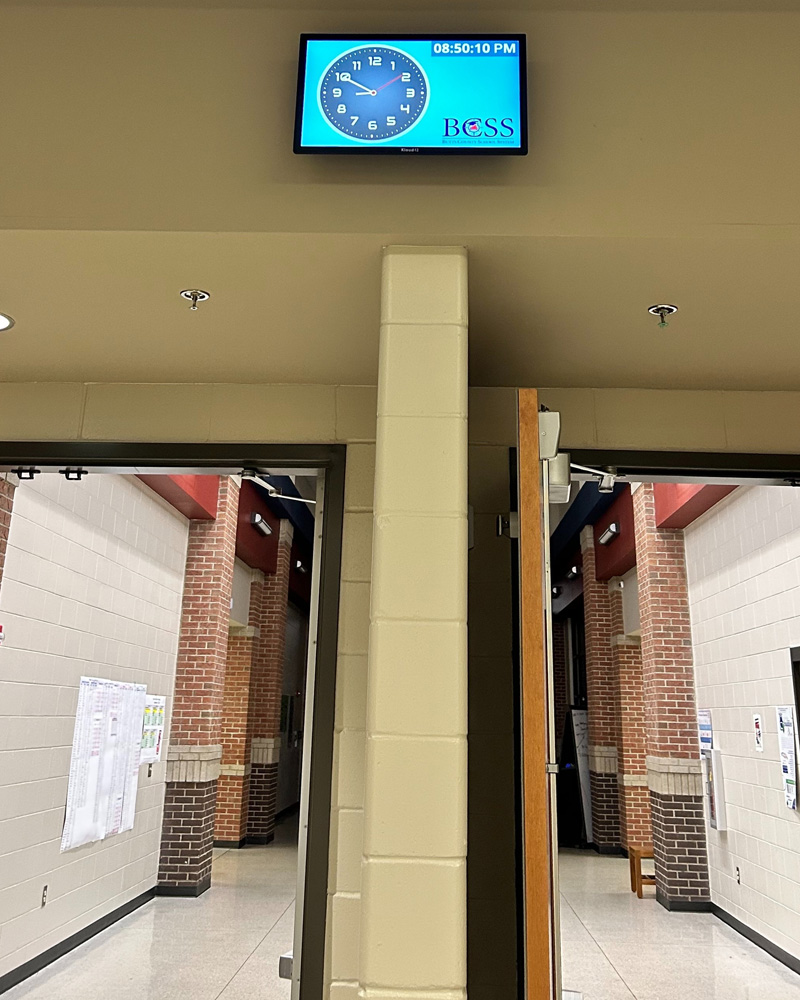 Installed Kloud-12 digital signage